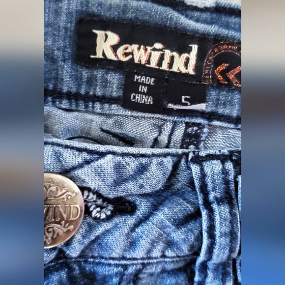 Rewind - Picture 3 of 3